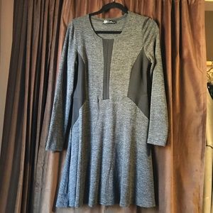 Neesha knit dress size Large